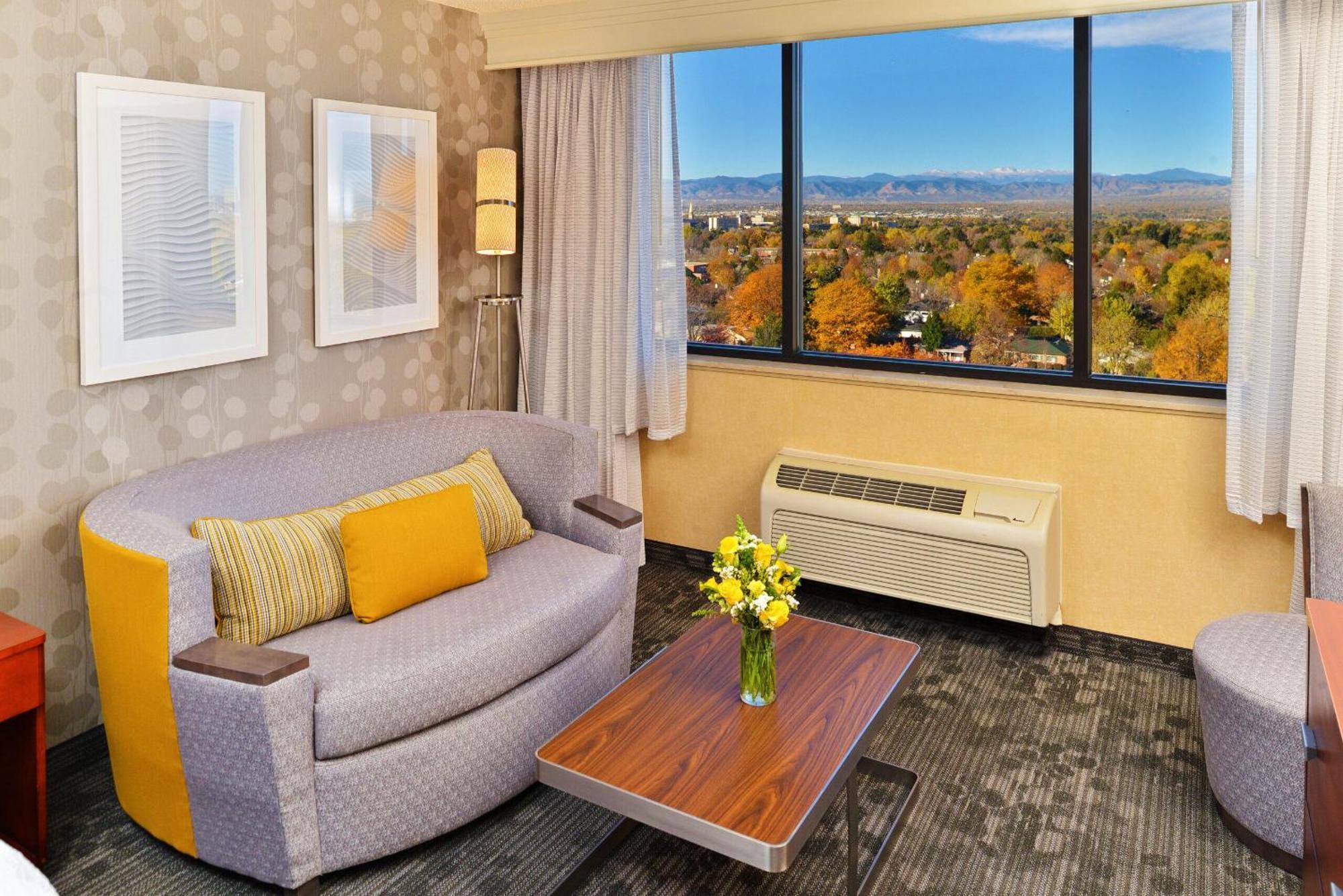 Courtyard By Marriott Denver Cherry Creek Dış mekan fotoğraf