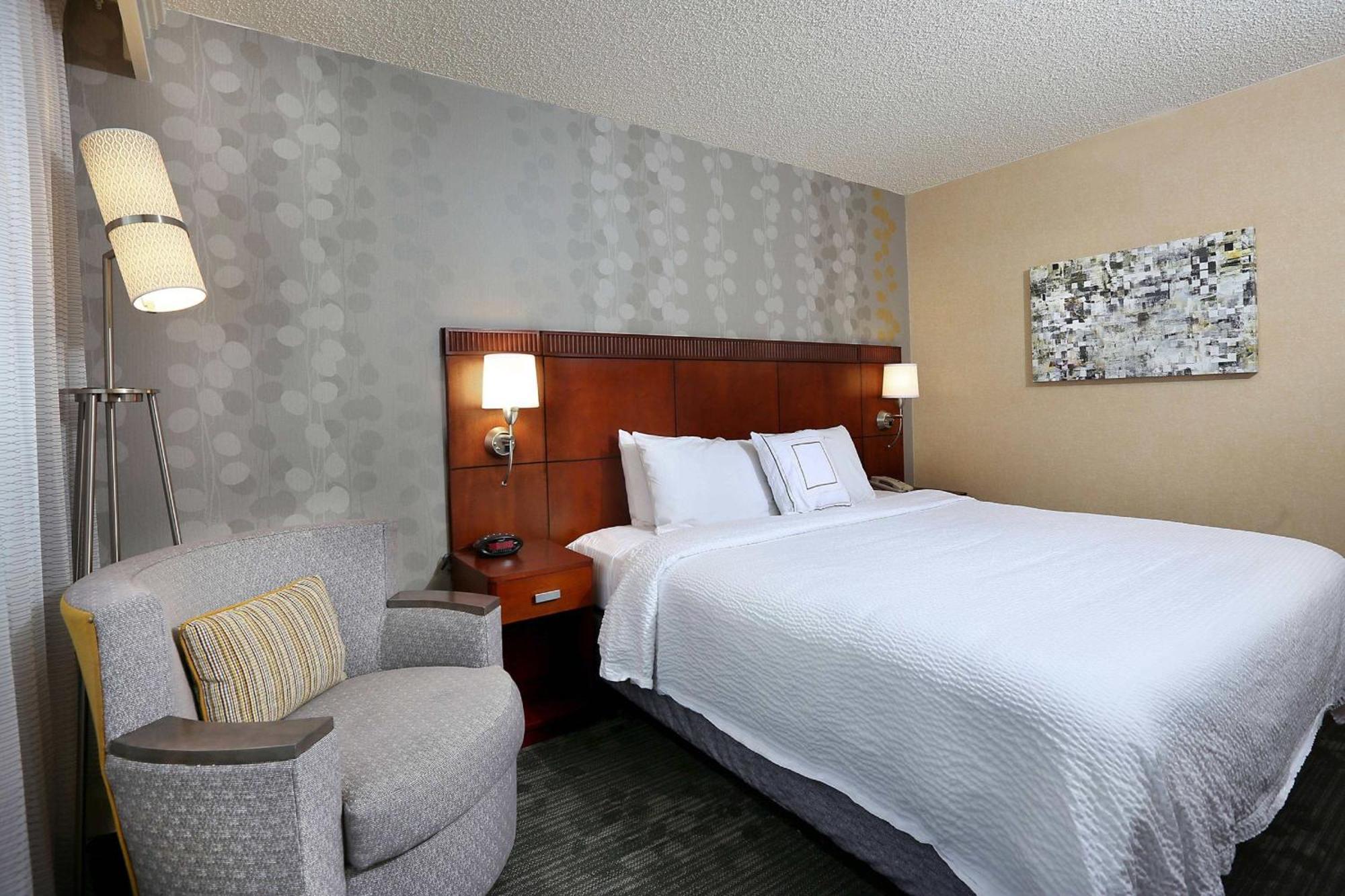Courtyard By Marriott Denver Cherry Creek Dış mekan fotoğraf