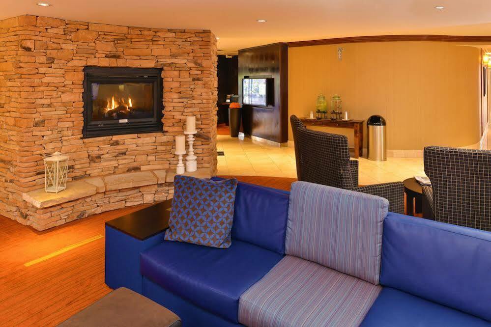 Courtyard By Marriott Denver Cherry Creek Dış mekan fotoğraf